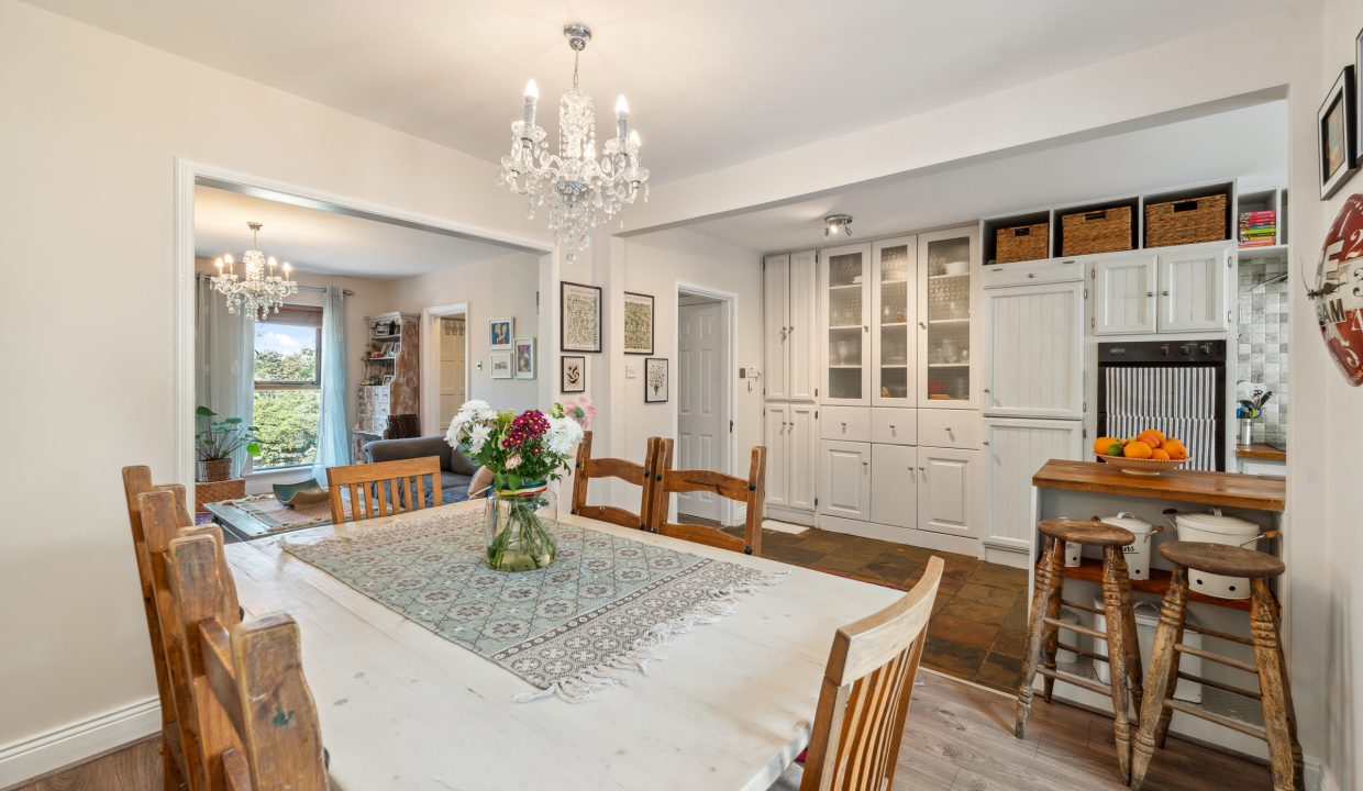 17 Alden Grove - interior-12