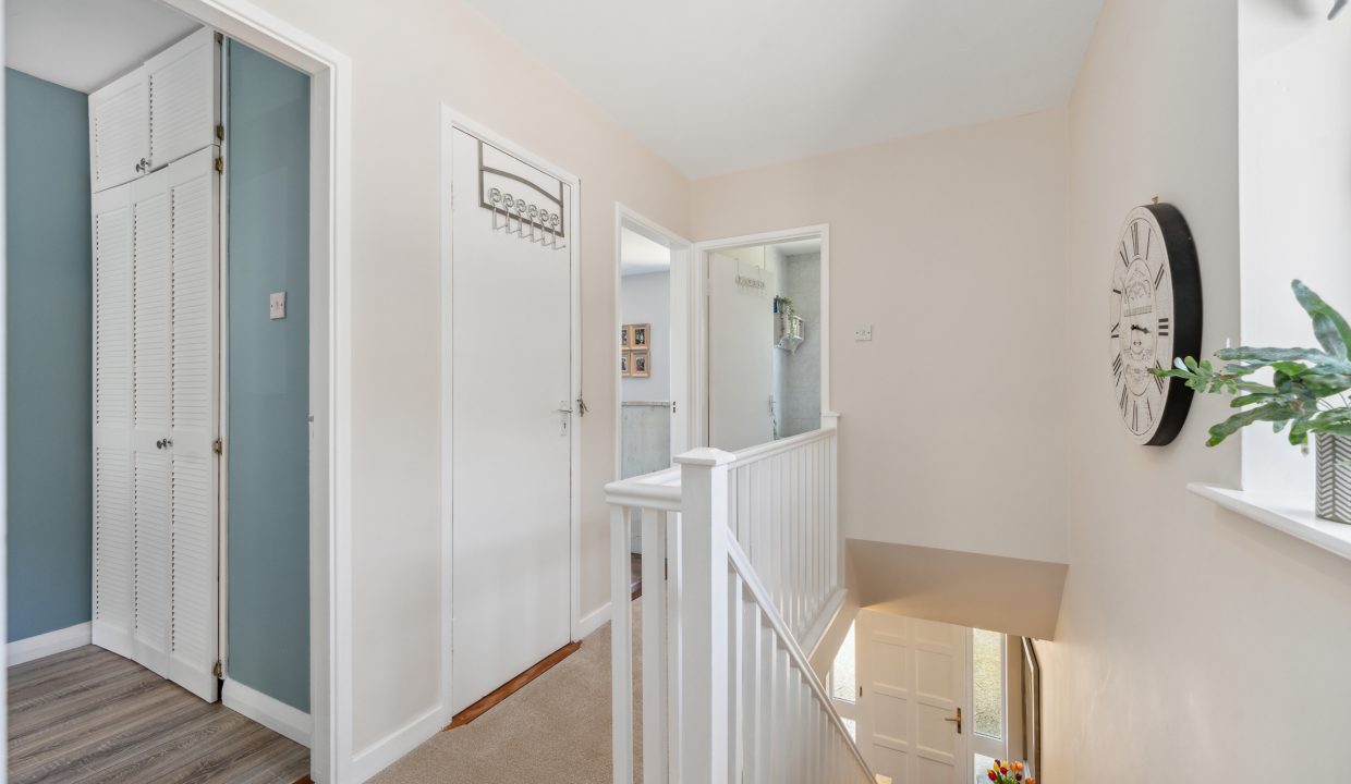 17 Alden Grove - interior-21
