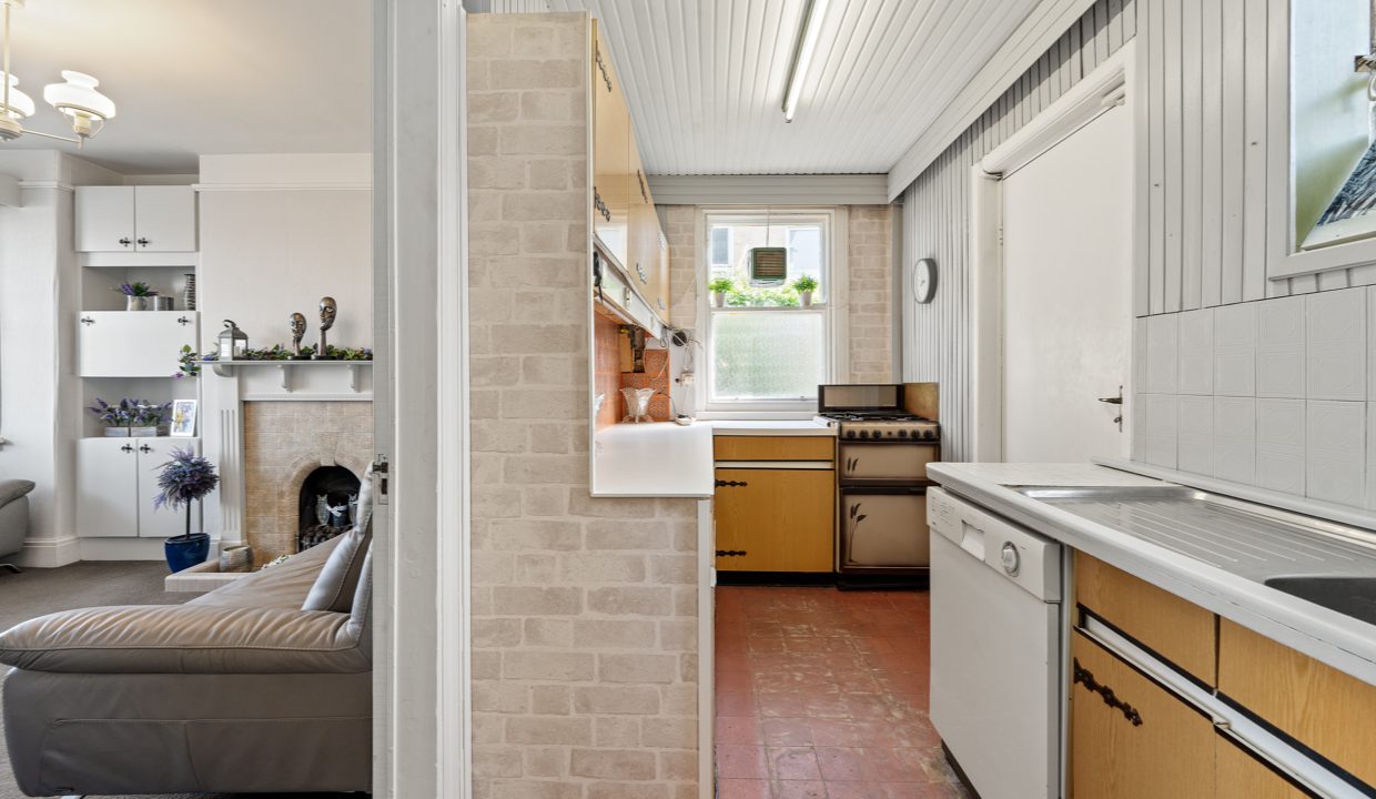17 Redemption Road - interior-10