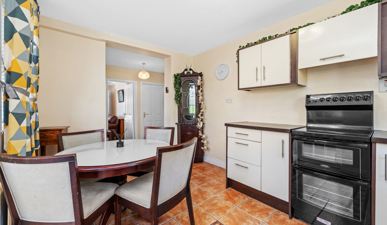 2 Orrery Rd, Gurranabraher - interior-14