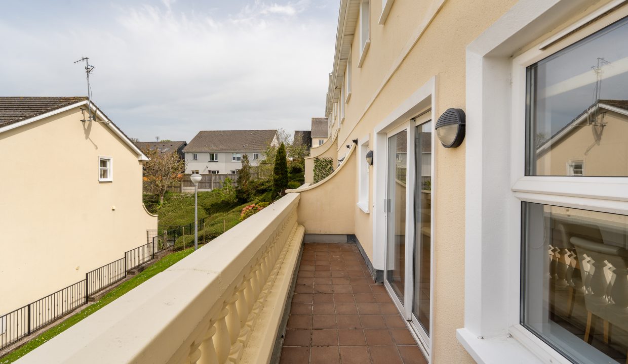 30 Chandlers Rest - exterior-8