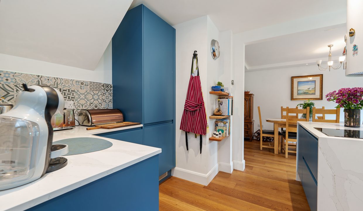 36 The Fairways - interior-12