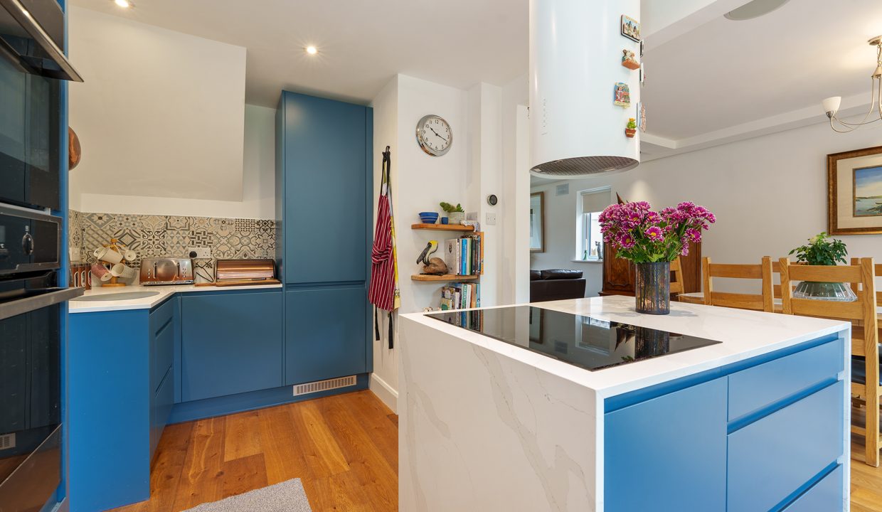 36 The Fairways - interior-13