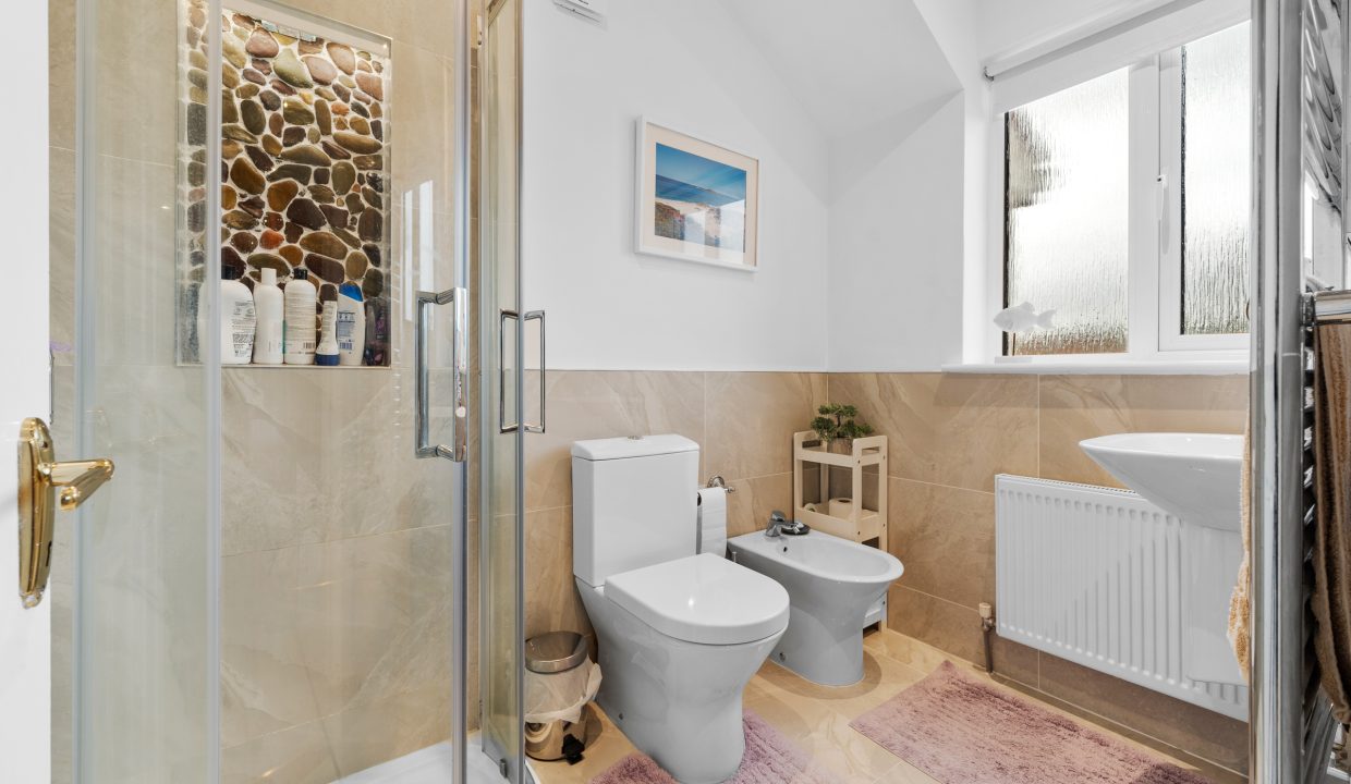 36 The Fairways - interior-24