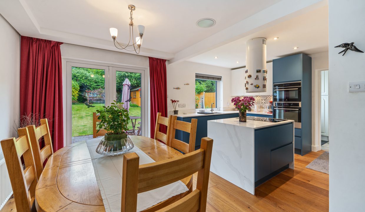 36 The Fairways - interior-7