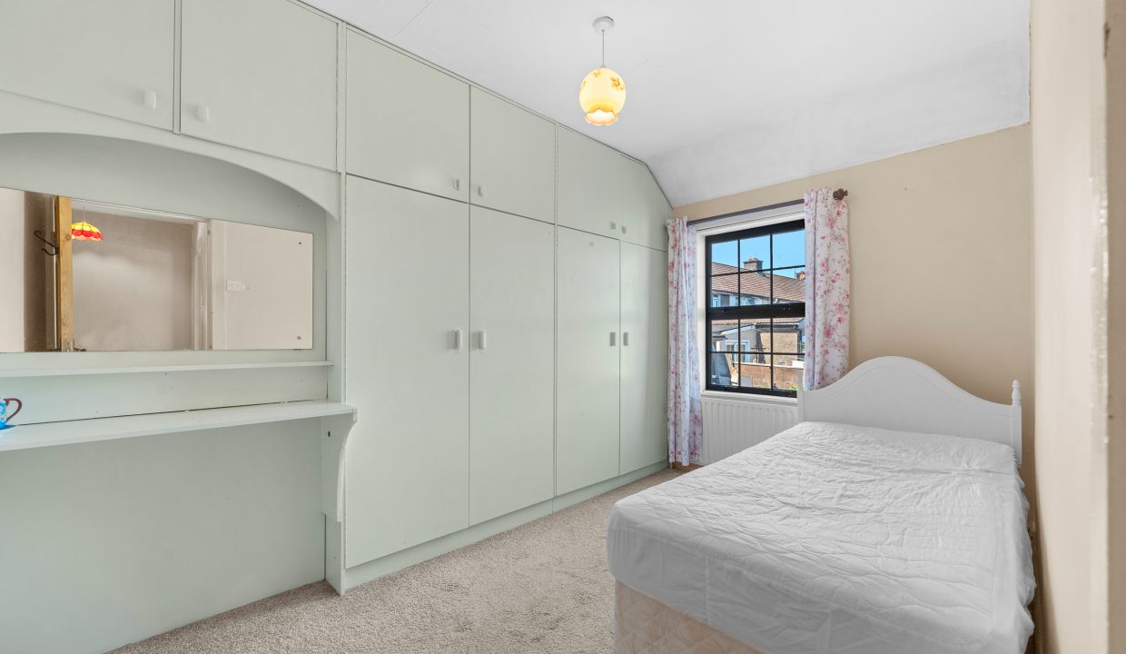 44 Cathedral Road - interior-17