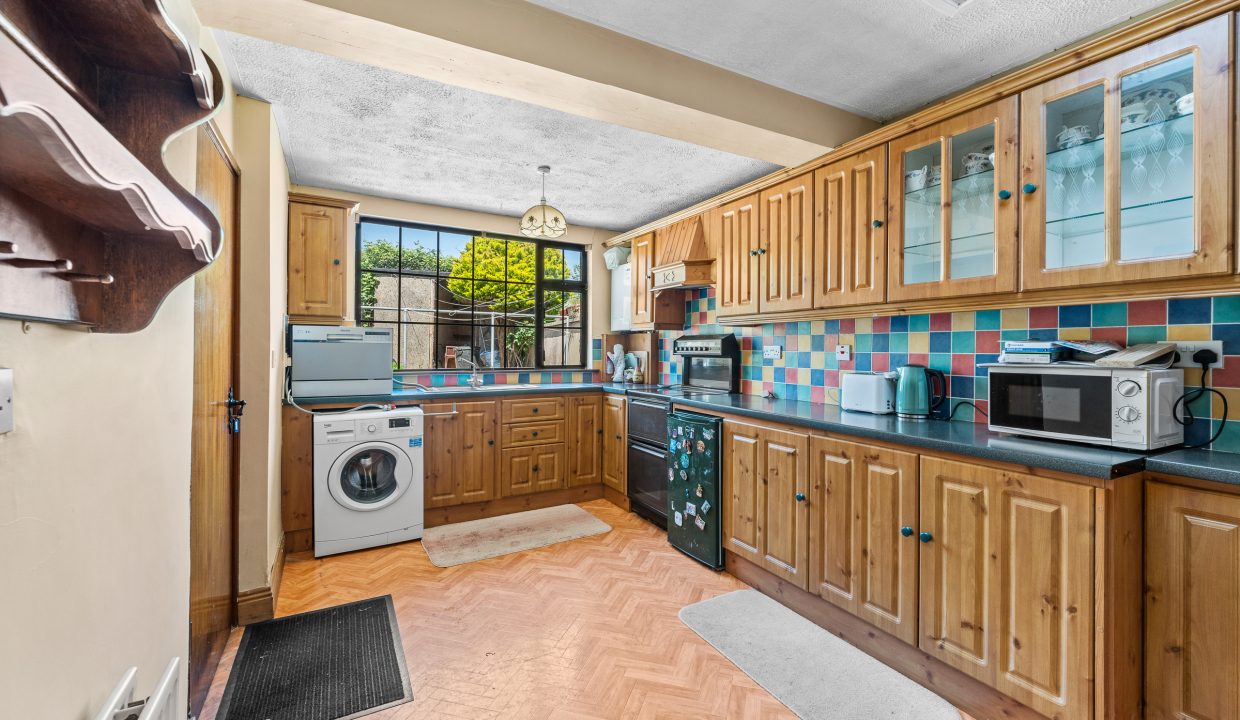 44 Cathedral Road - interior-9