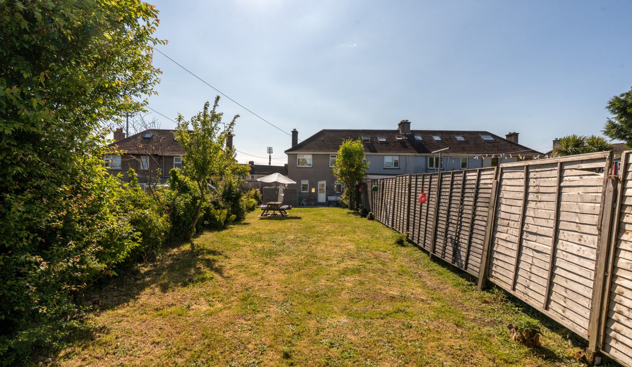 62 Kent Road - exterior-18
