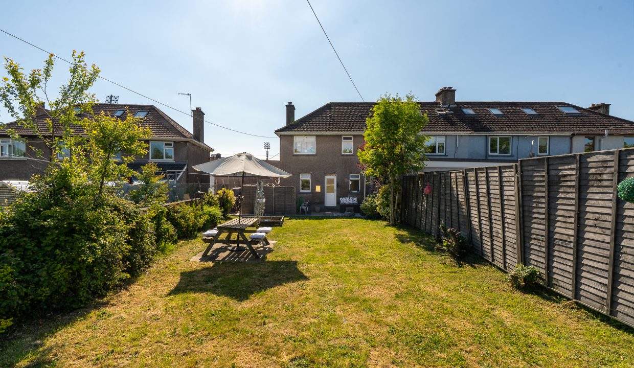 62 Kent Road - exterior-19