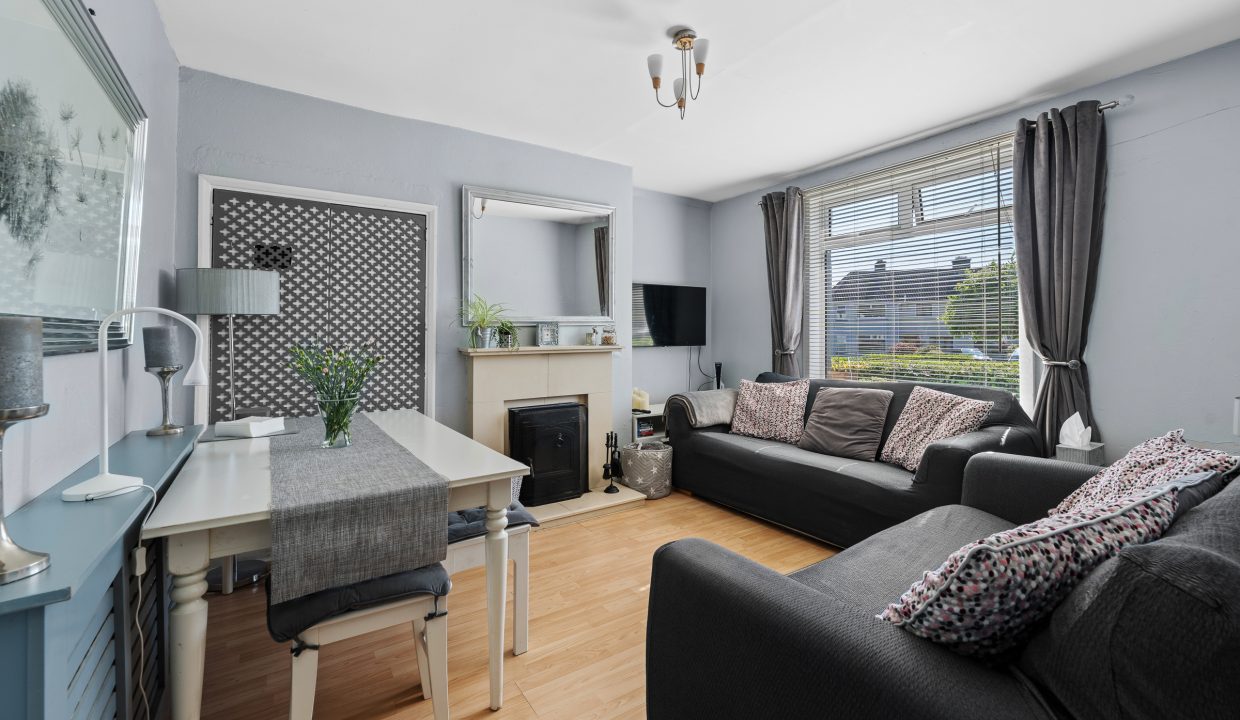 62 Kent Road - interior-1