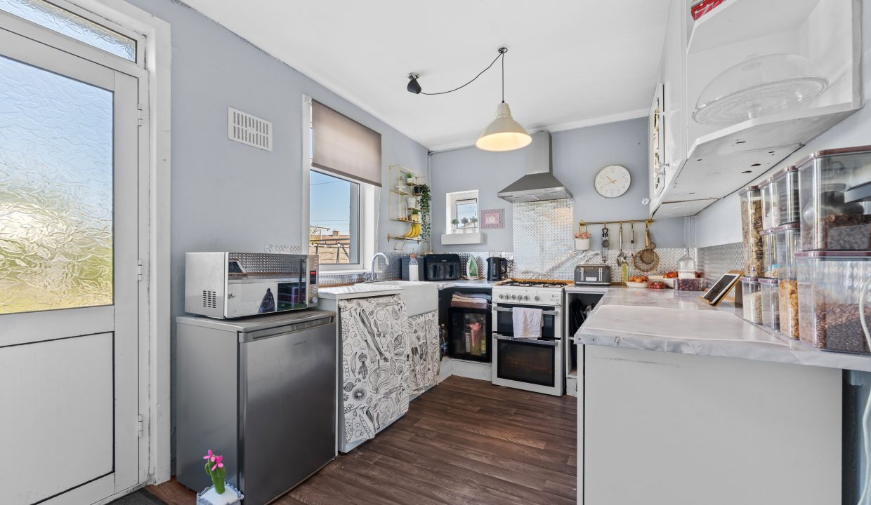 62 Kent Road - interior-6