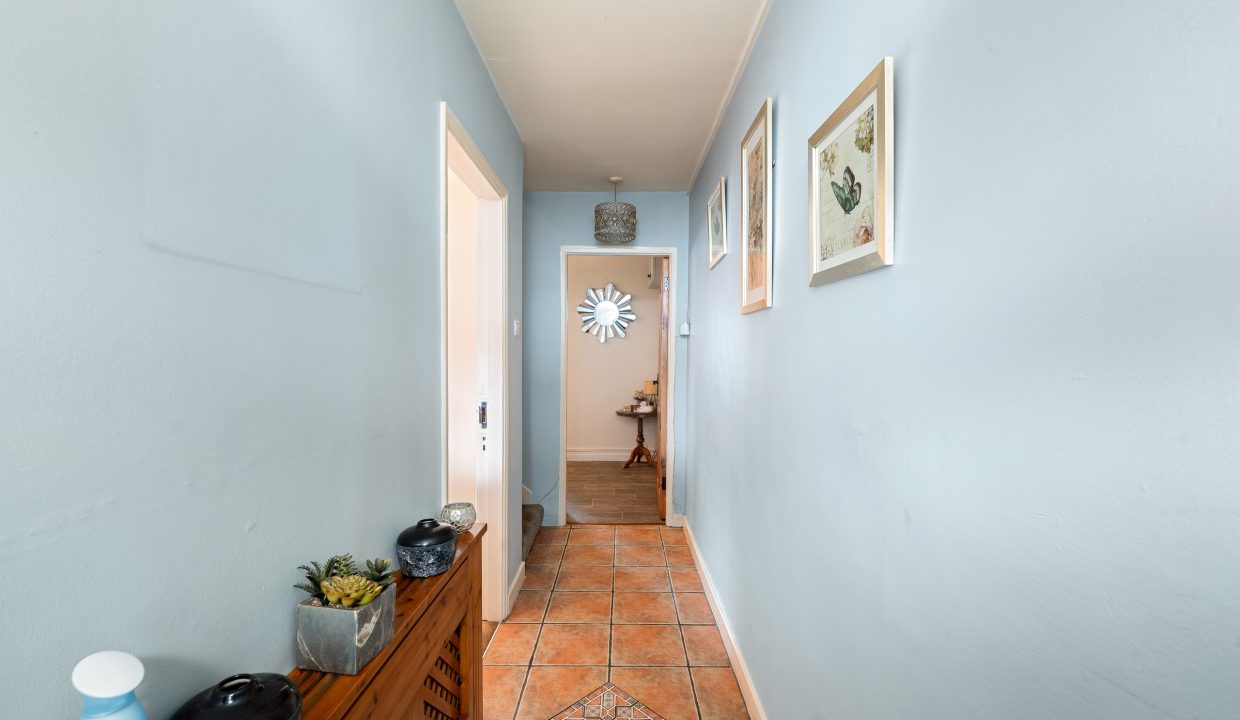 62 Liam Healy Road - interior-1