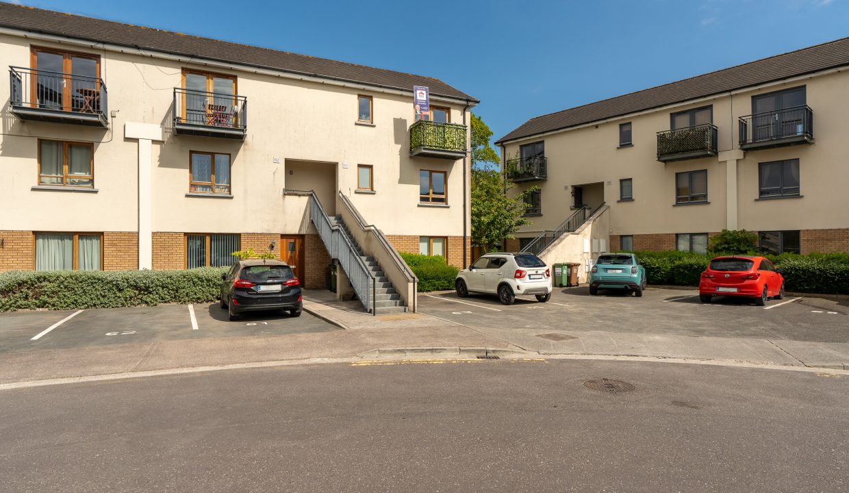 63 Blackrock Grove - exterior-1