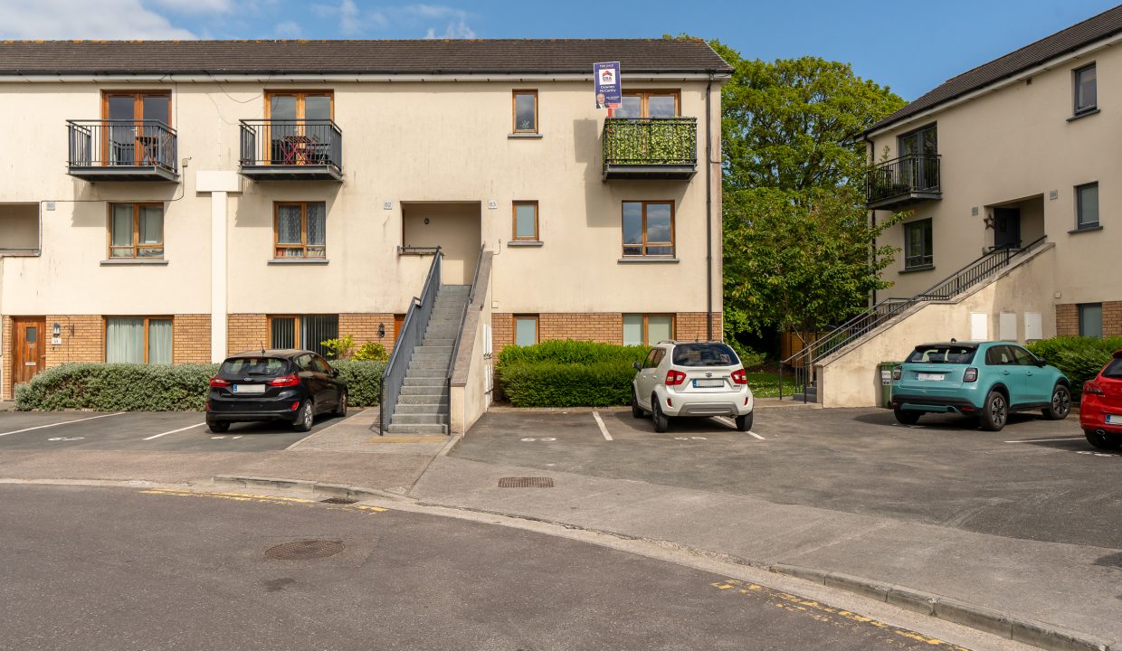 63 Blackrock Grove - exterior-3