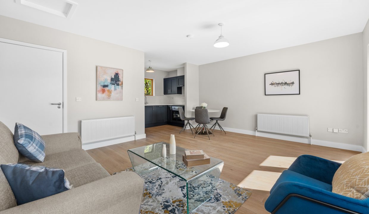 63 Blackrock Grove - interior-12