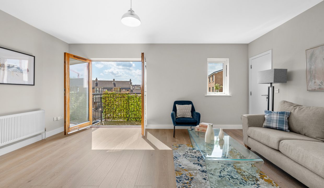 63 Blackrock Grove - interior-17