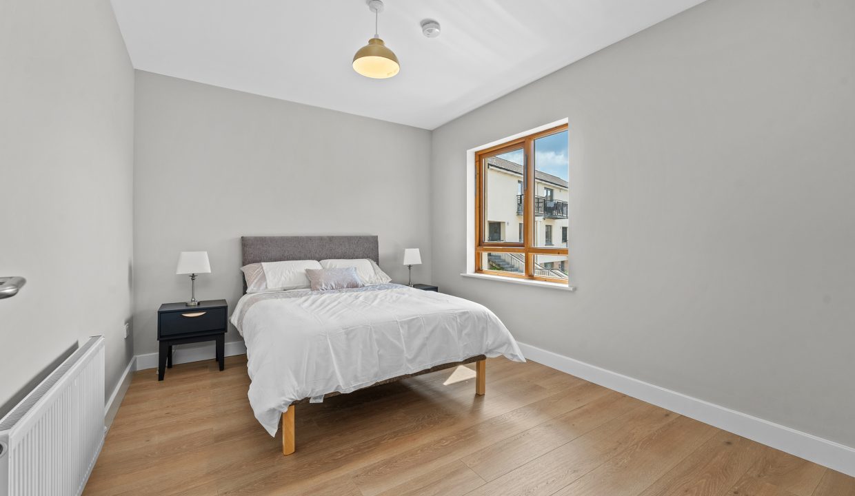 63 Blackrock Grove - interior-2