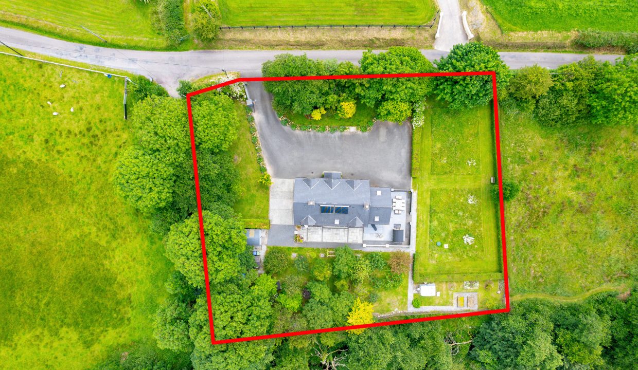 06.20 Ballygrogan, Grenagh, Co. Cork - ERA - H-Pix WEB 01