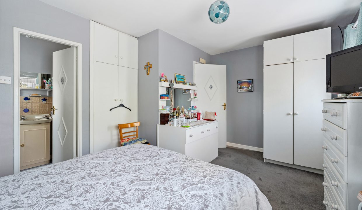 1 Clontymon Lawn - interior-16