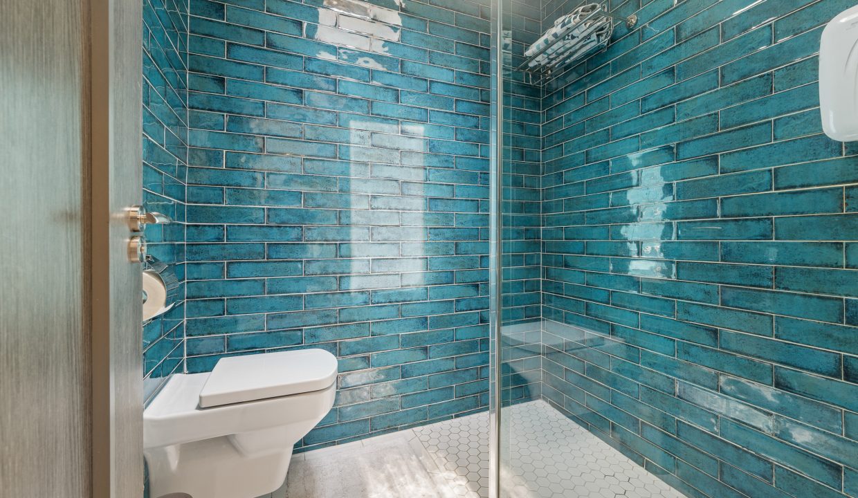 13 Alexandra Villas - interior-11