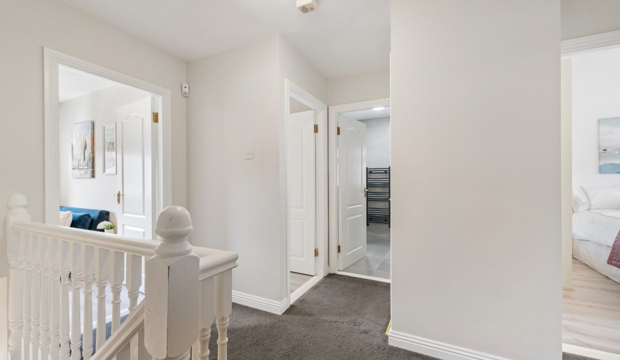 17 Old Avenue - interior-16