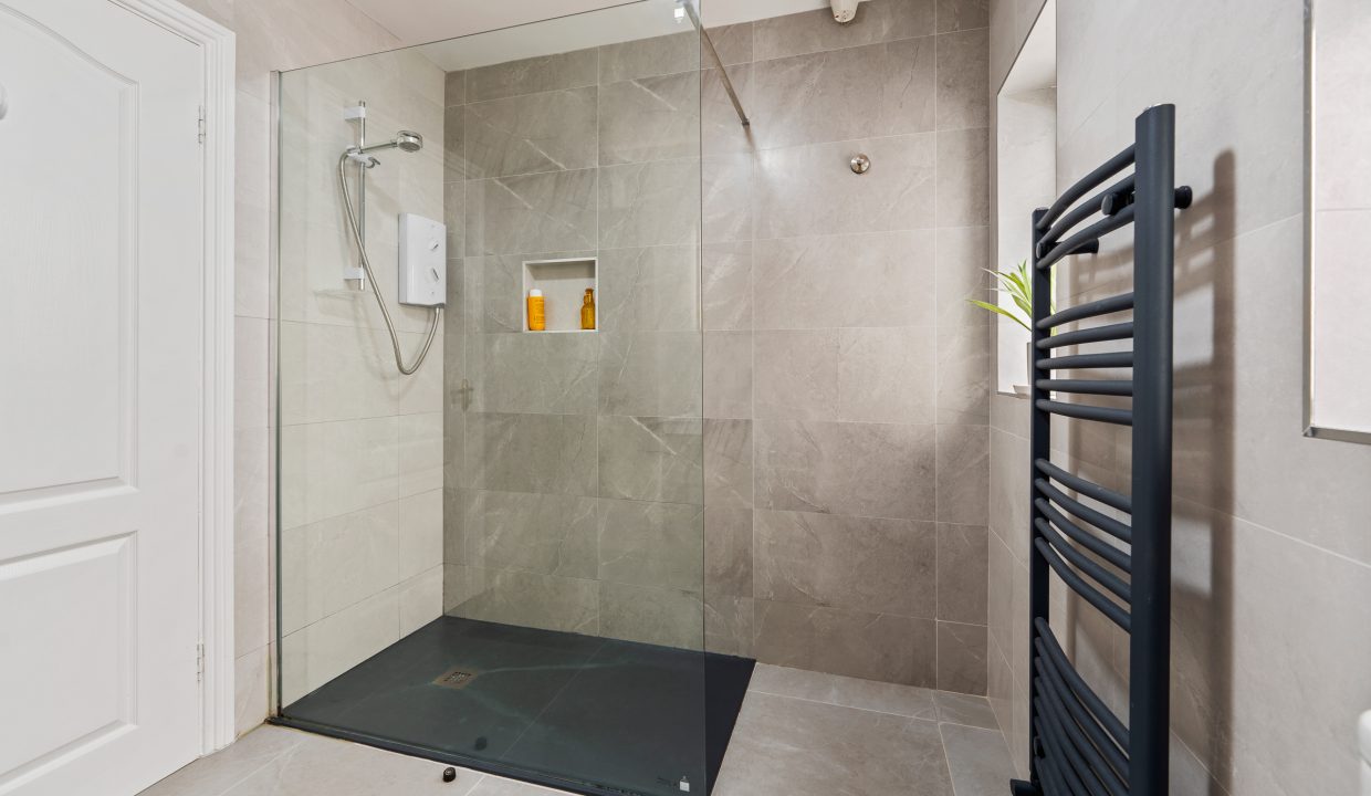 17 Old Avenue - interior-20