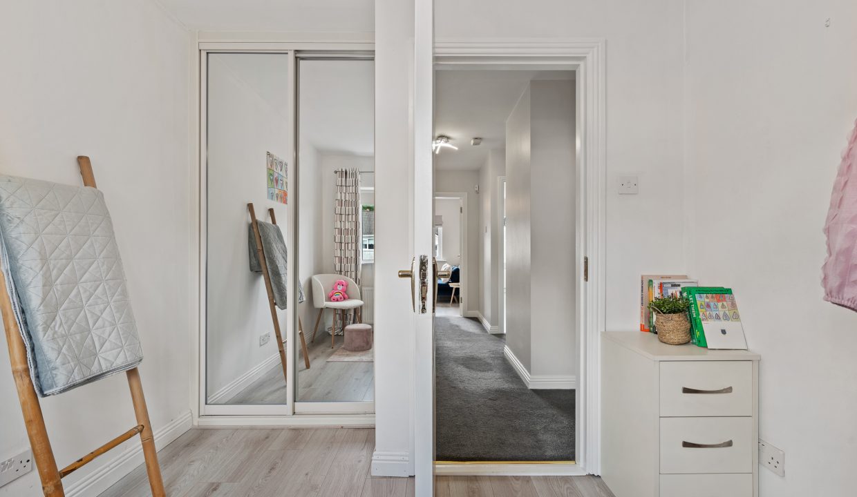 17 Old Avenue - interior-24