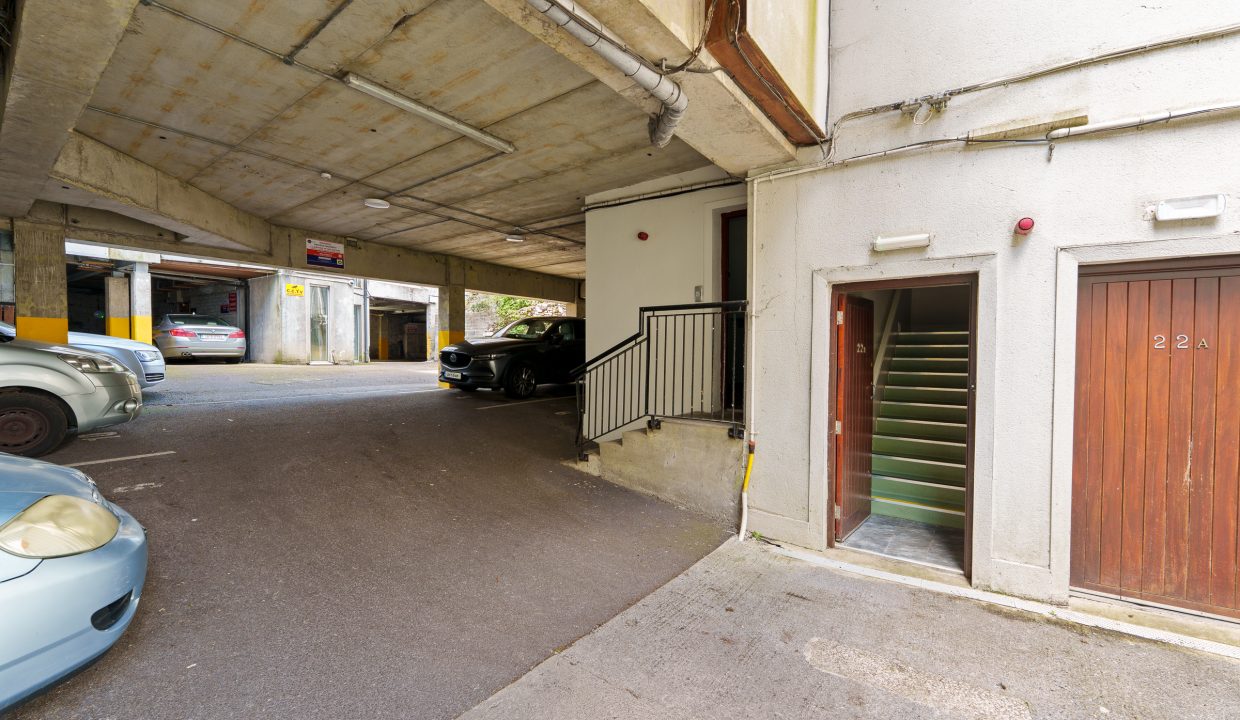 22 D Lower John Street - exterior-1