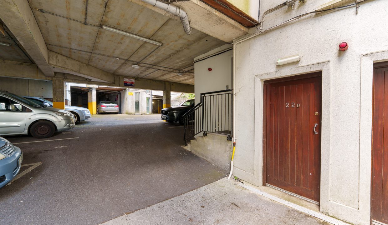 22 D Lower John Street - exterior-2