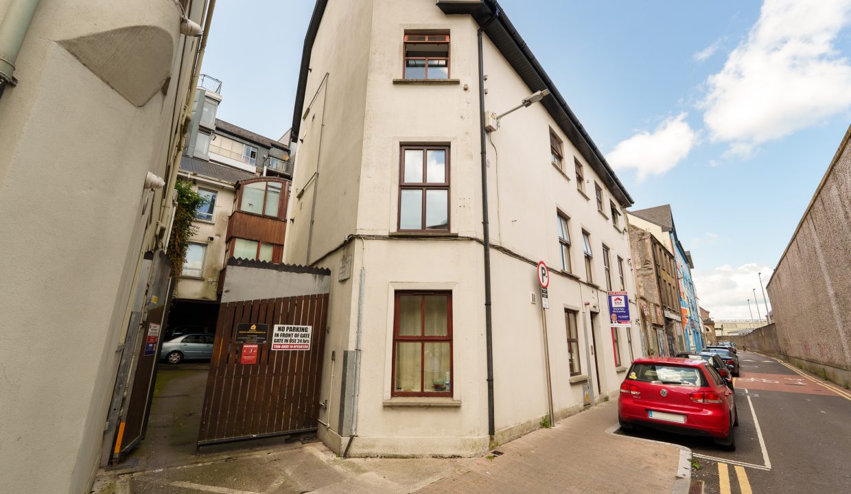 22 D Lower John Street - exterior-4
