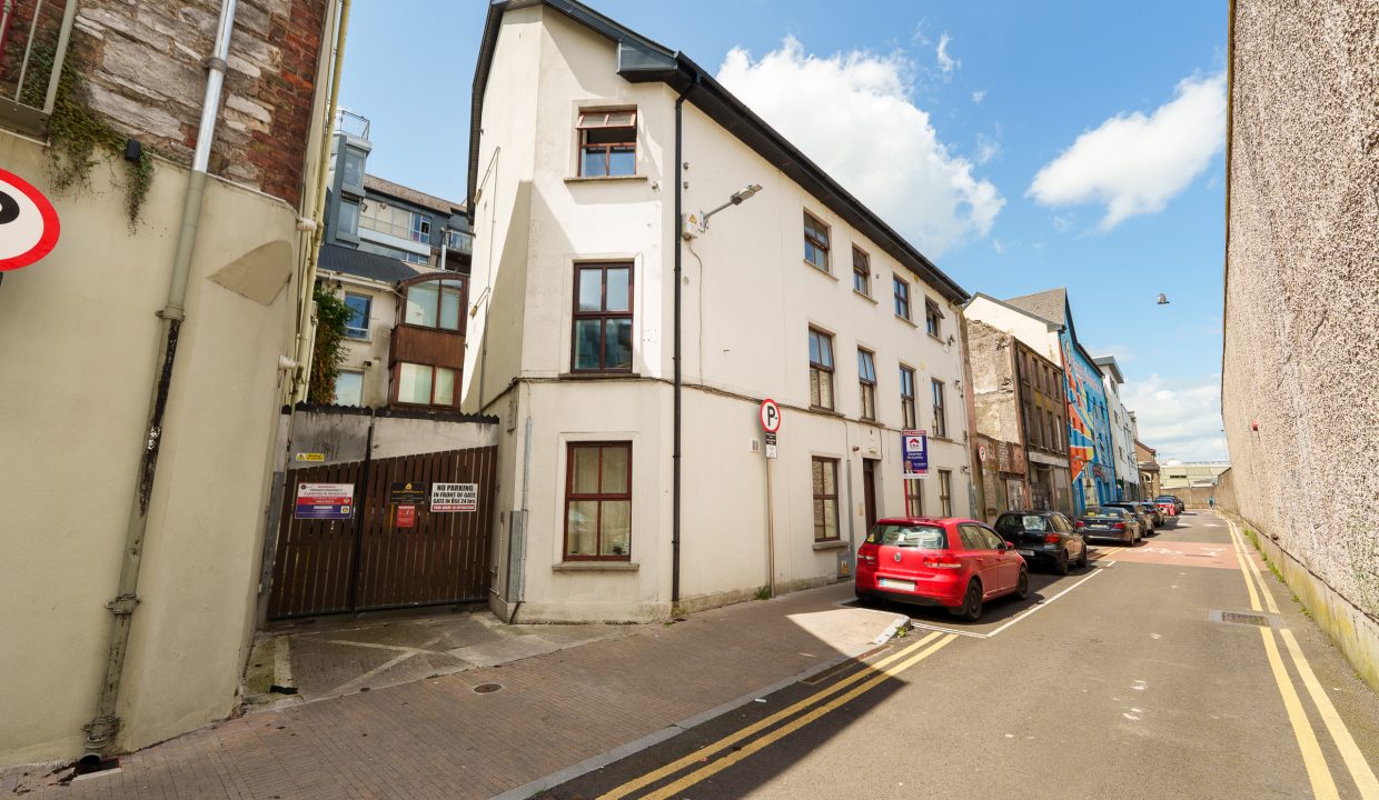 22 D Lower John Street - exterior-5