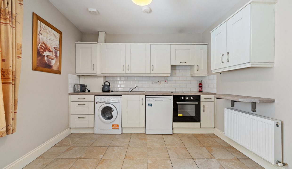 22 D Lower John Street - interior-11