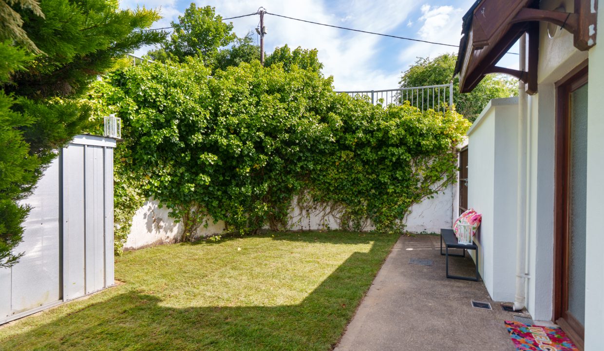 33 Popes Hill - exterior-11