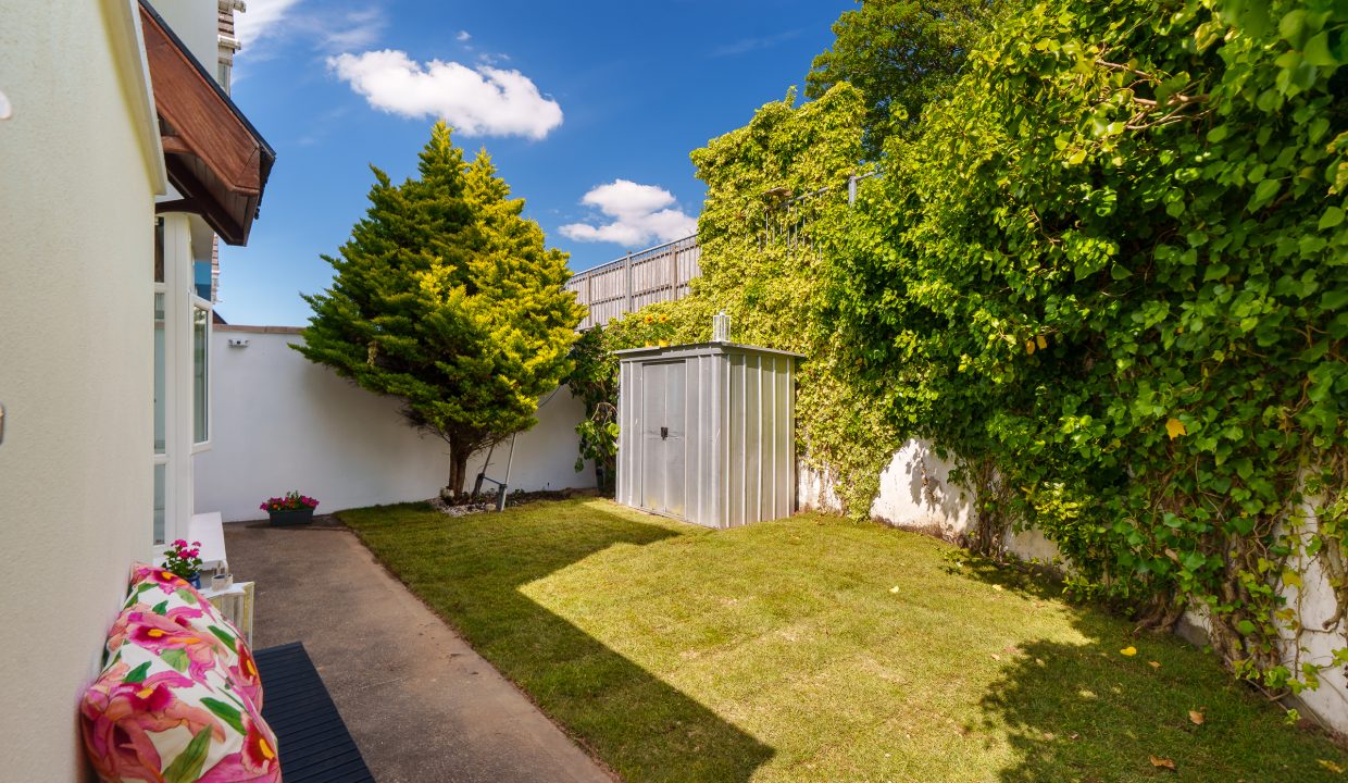33 Popes Hill - exterior-7