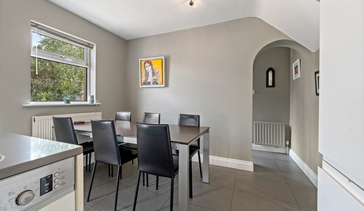 33 Willowbank - interior-17
