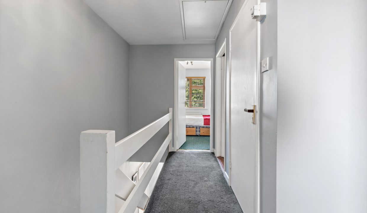 33 Willowbank - interior-20
