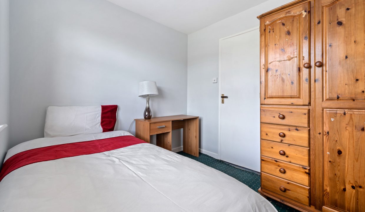 33 Willowbank - interior-28