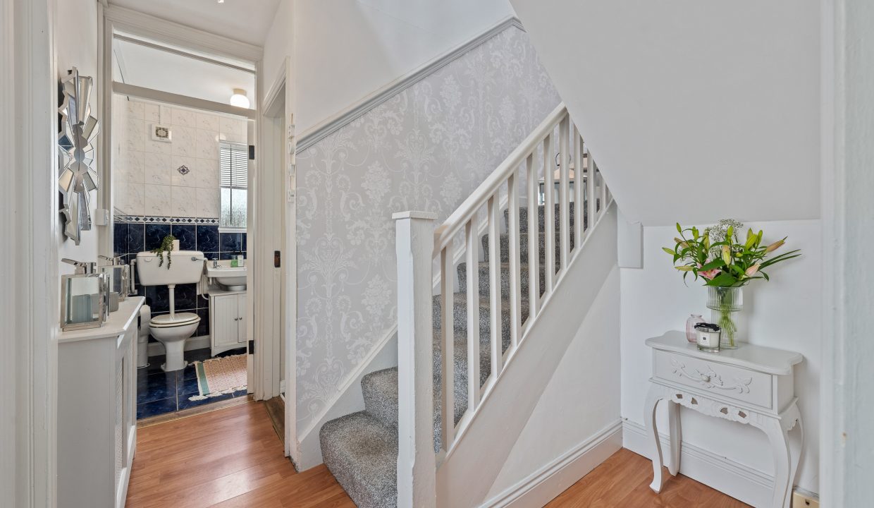49 Harbour View Road - interior-1