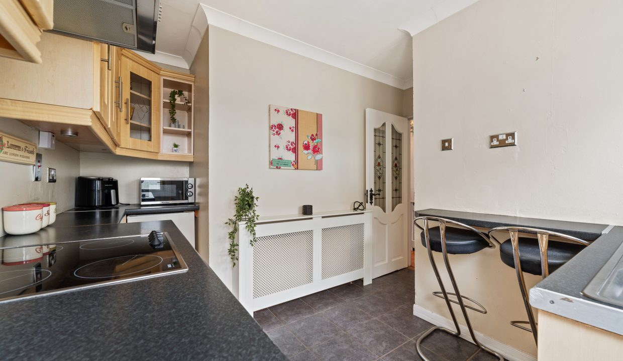 49 Harbour View Road - interior-9