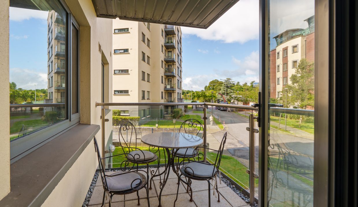 514 The Heron - exterior-4