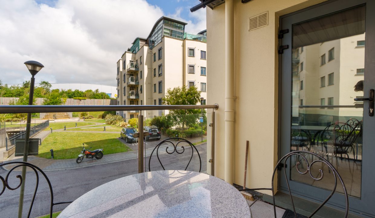 514 The Heron - exterior-5