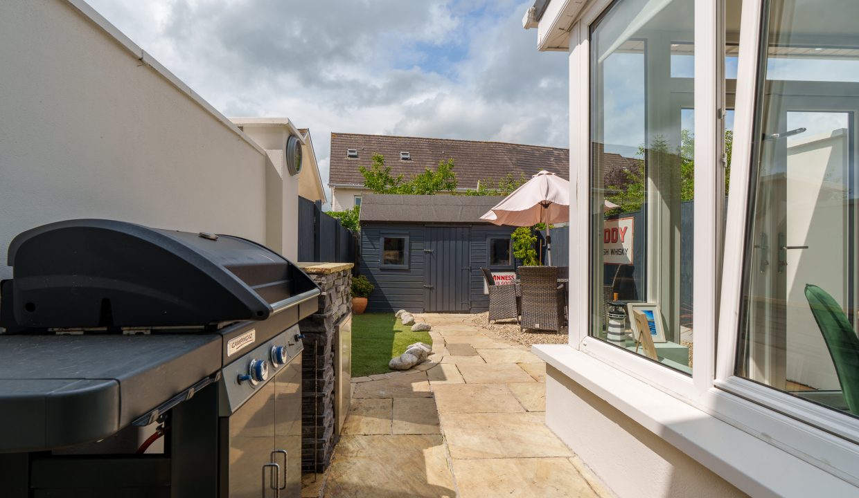 53 Coopers Grange - exterior-1