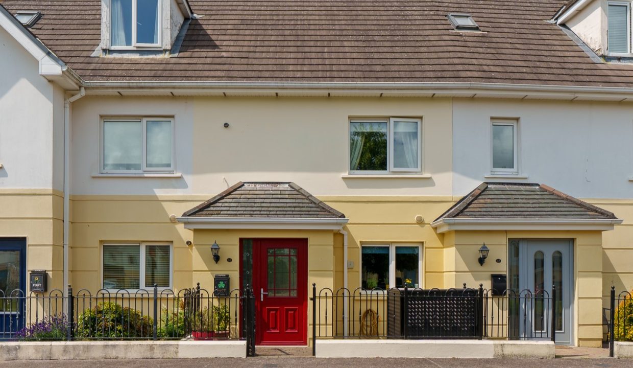 53 Coopers Grange - exterior-7 crop