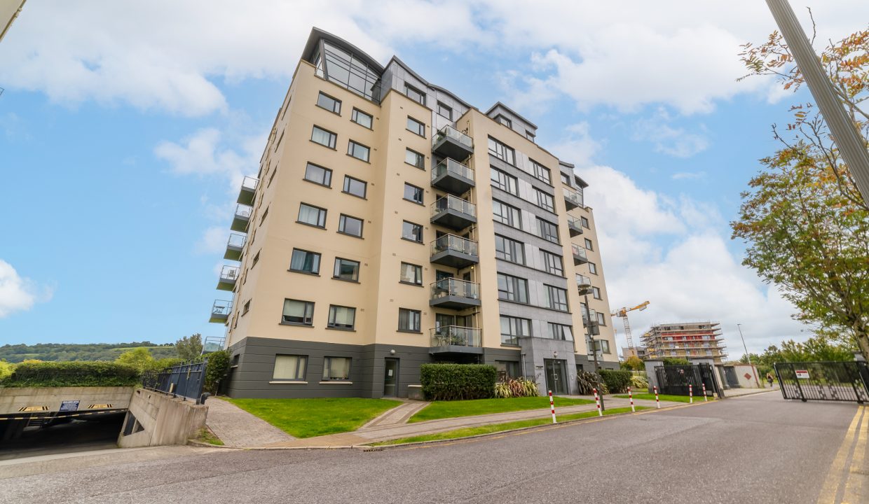624 The Kingfisher, Jacobs Island - exterior-4