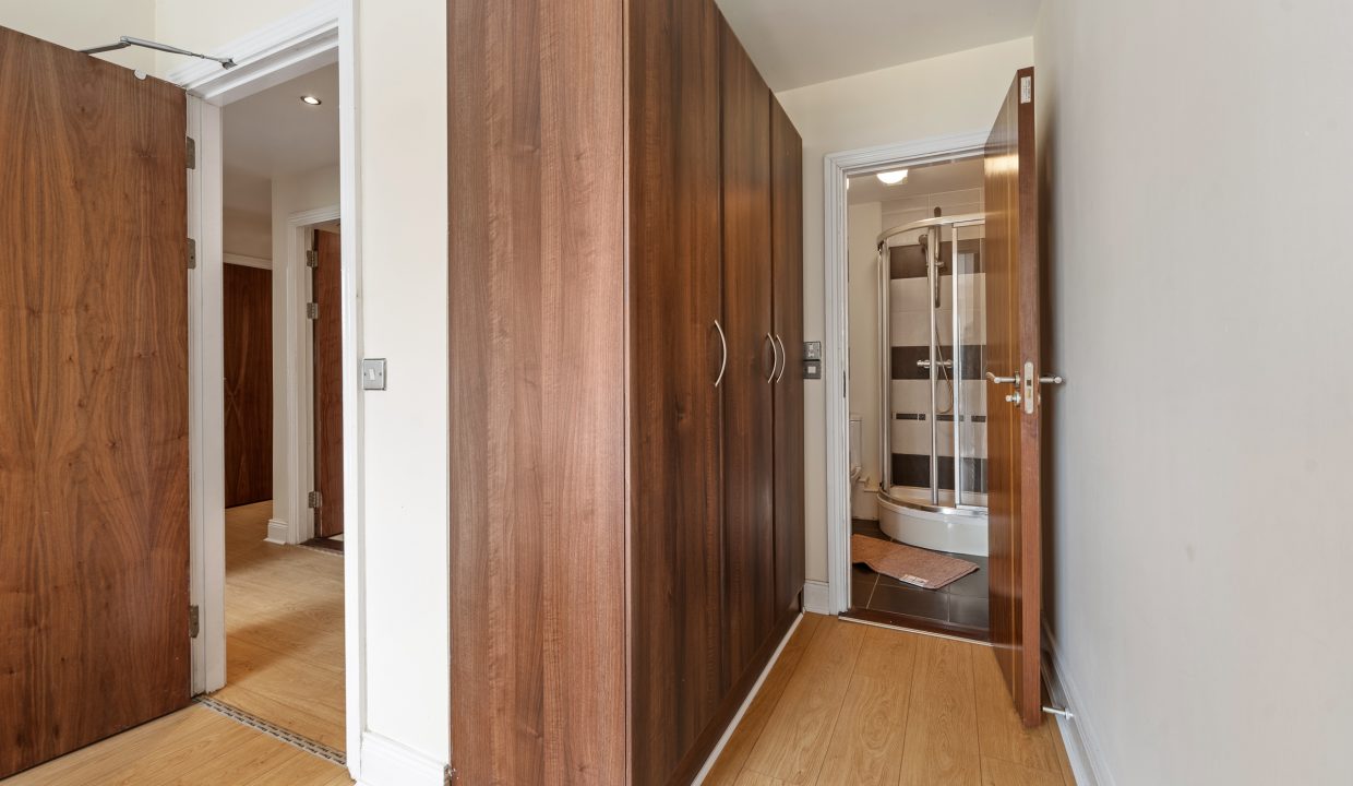 624 The Kingfisher - interior-17