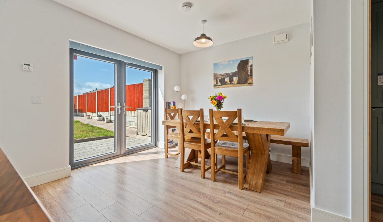88 Blossom Hill - interior-12