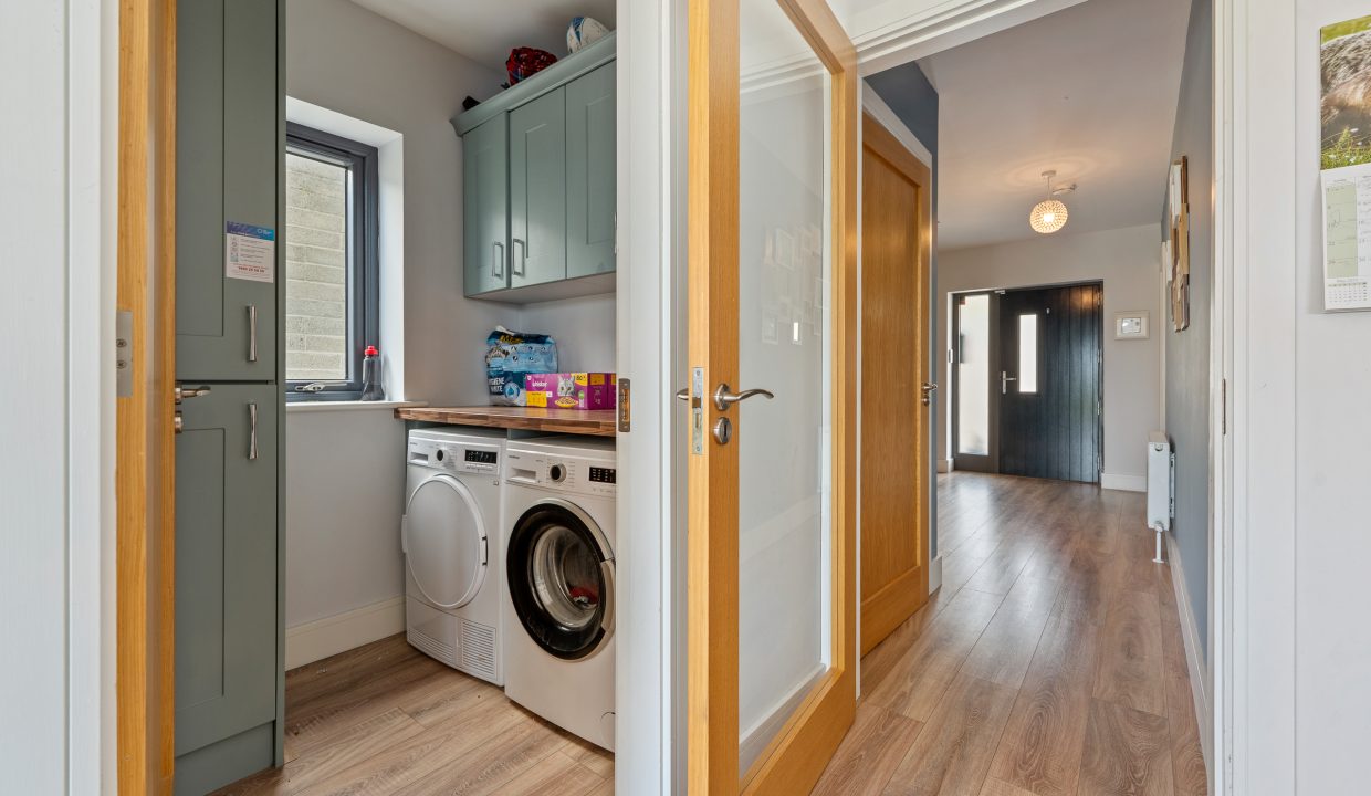 88 Blossom Hill - interior-13