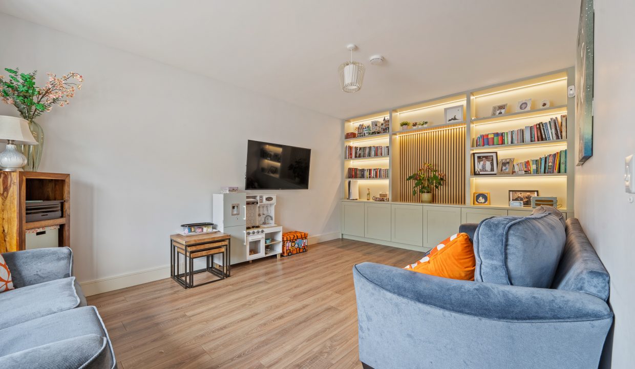 88 Blossom Hill - interior-2