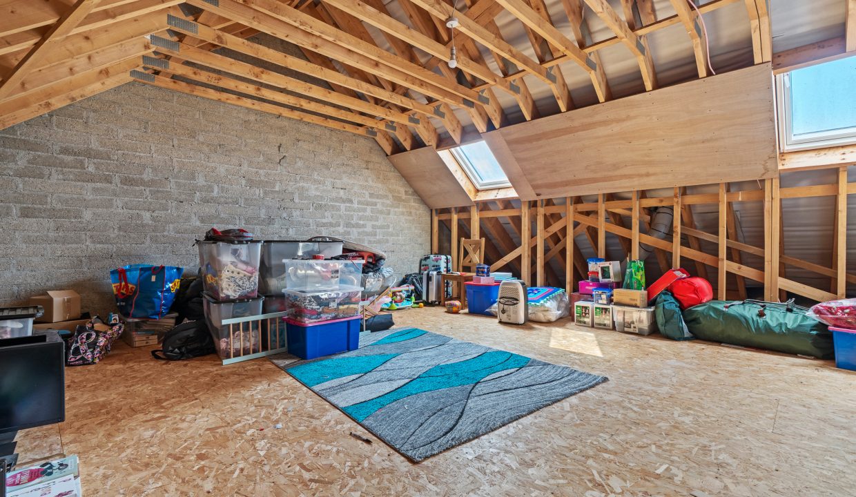 88 Blossom Hill - interior-26