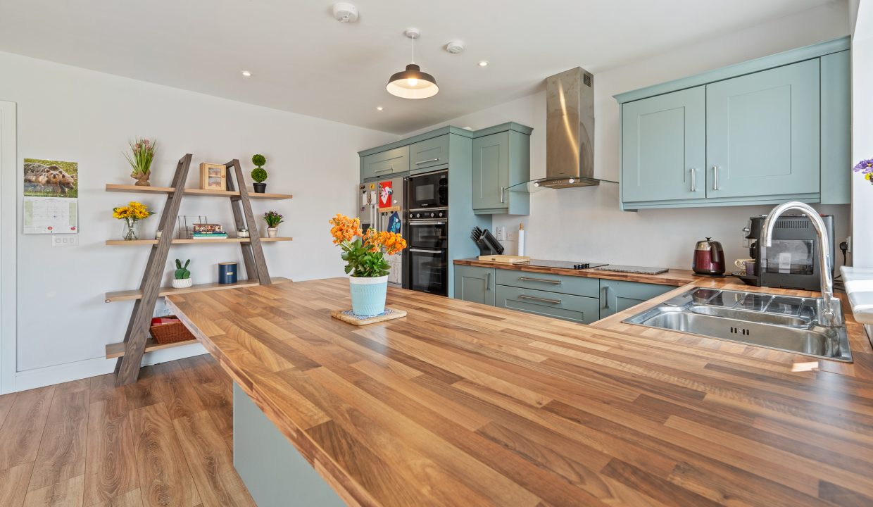 88 Blossom Hill - interior-8